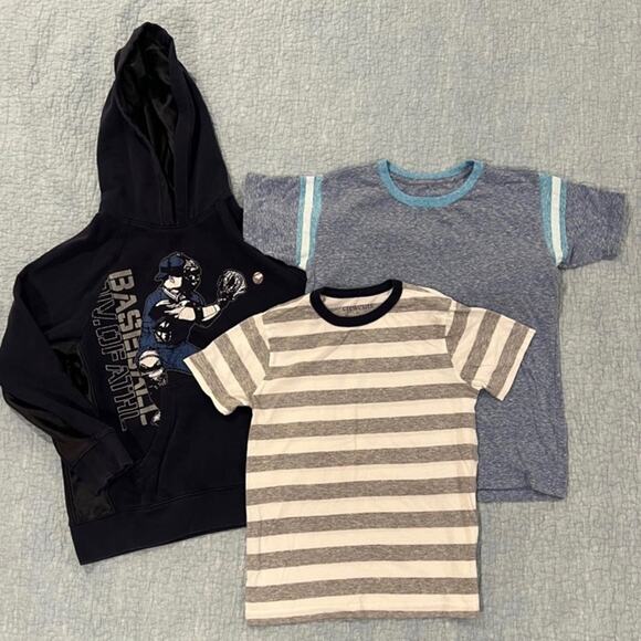 Boys Shirt Bundle - Size Medium - Picture 1 of 12